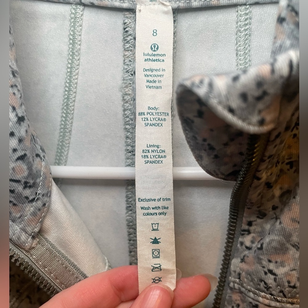 Lululemon define jacket - Picture 2 of 4